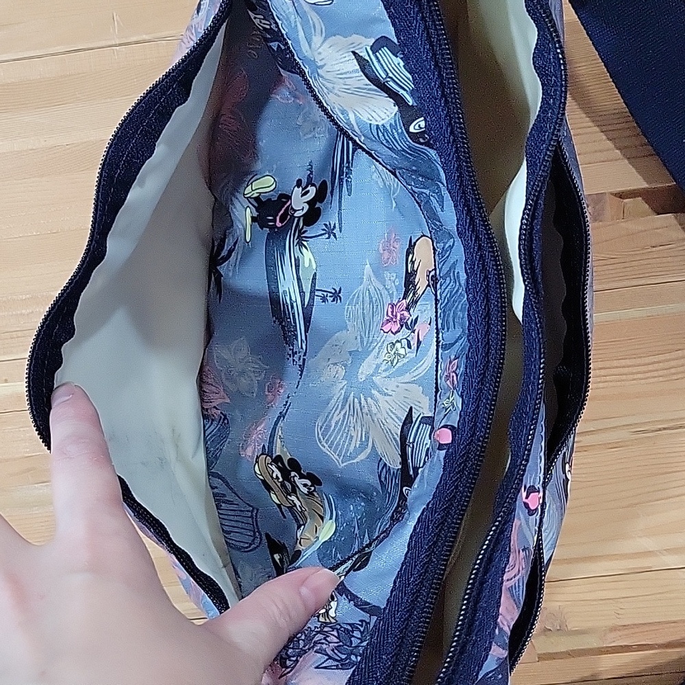 LeSportsac Crossbody Bag with Hawaii Disney Print - Picture 10 of 10